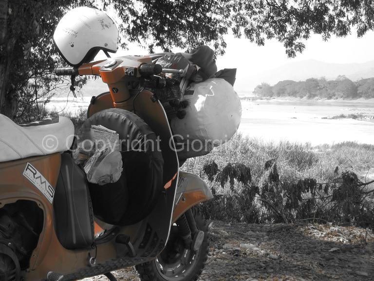 Al momento stai visualizzando Thai-laos